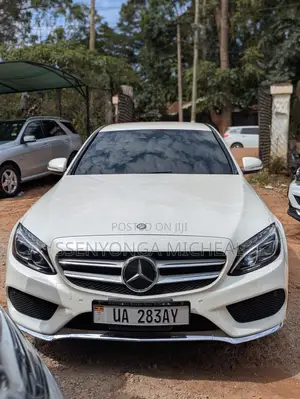 Mercedes-Benz C200 2016 White