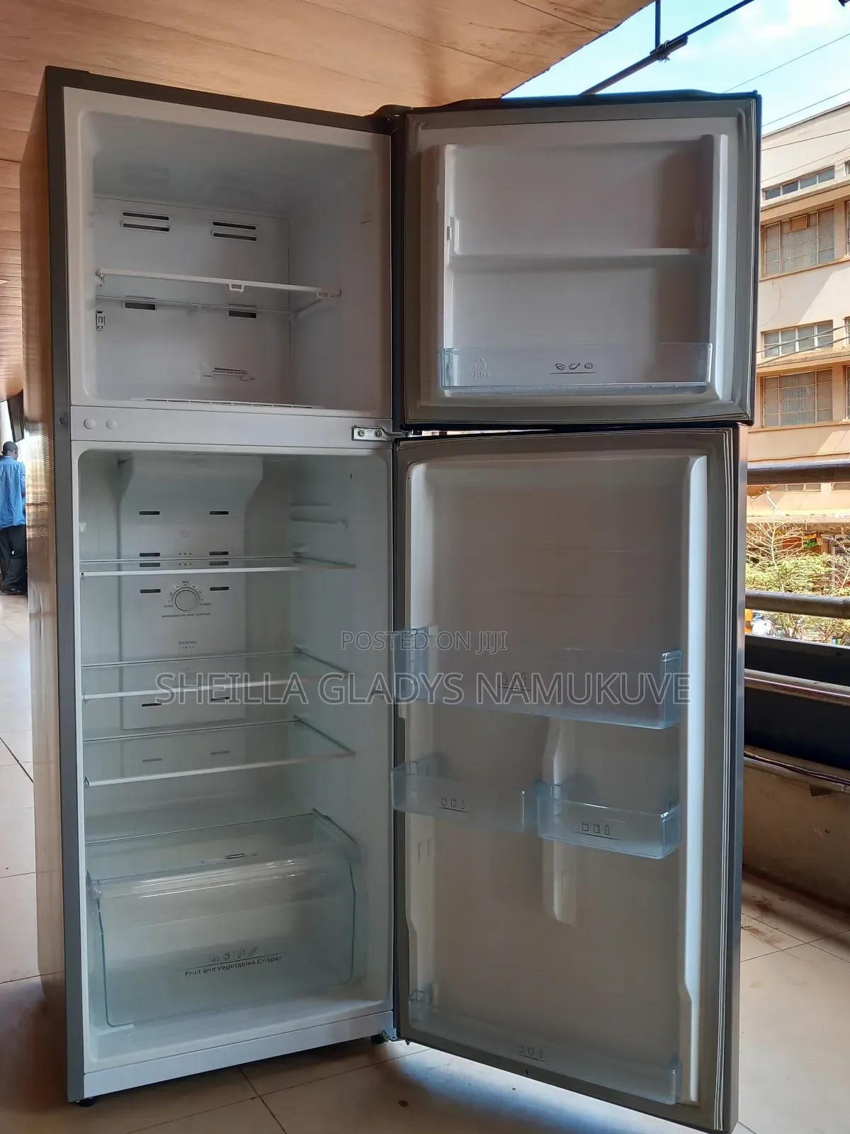 Hisense Fridge 295 Litres