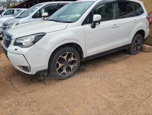 Subaru Forester 2.0XT Premium AWD 2017 White