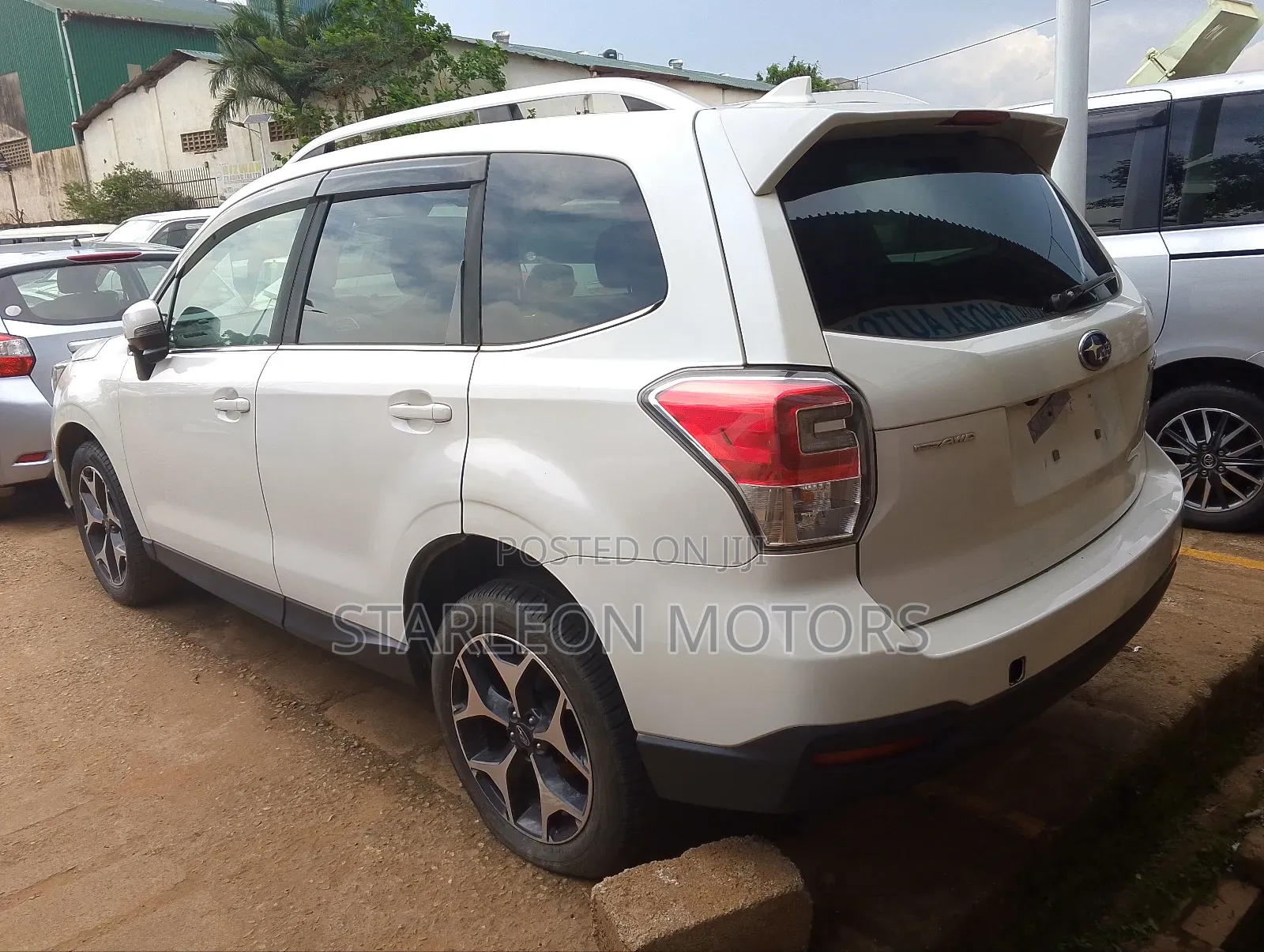 Subaru Forester 2.0XT Premium AWD 2017 White
