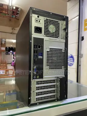 Desktop Computer Dell OptiPlex 3070 4GB Intel Core i5 HDD 500GB