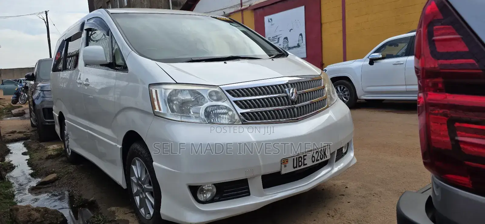 Toyota Alphard 2009 White