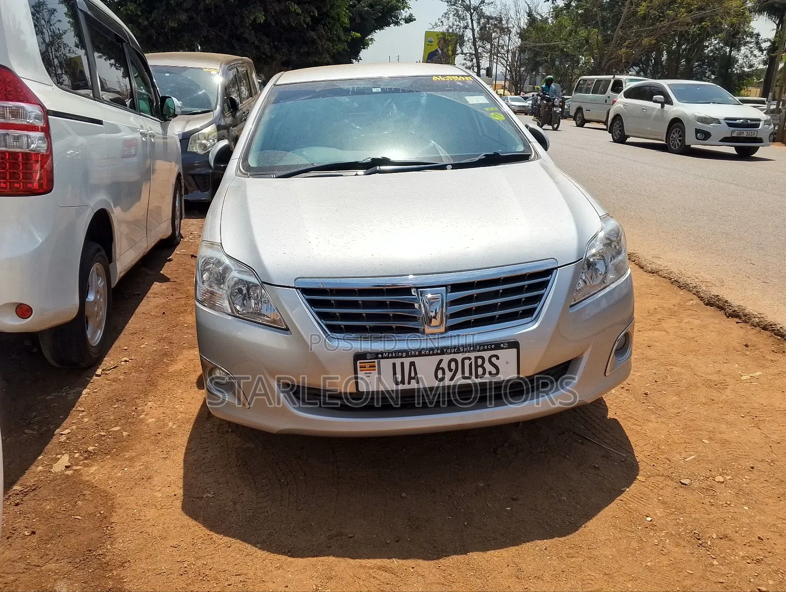 Toyota Premio 1.8 AWD 2010 Silver