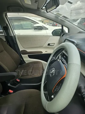 Toyota Sienta 2016 White