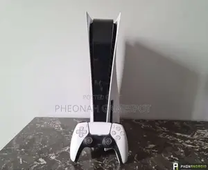 Ps5 Standard With 2 Controllers