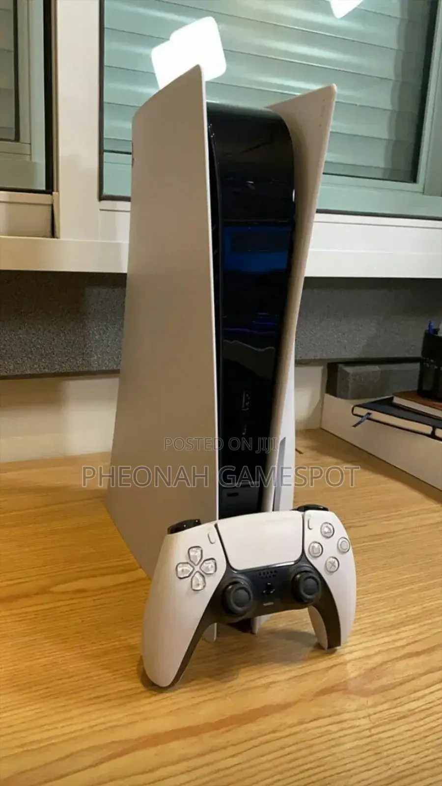 Ps5 Standard With 2 Controllers