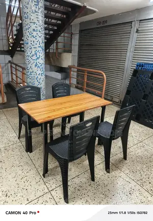 Plastic Chairs and Table Plastic Chairs and Take(Cafe, Hotels, Bars)