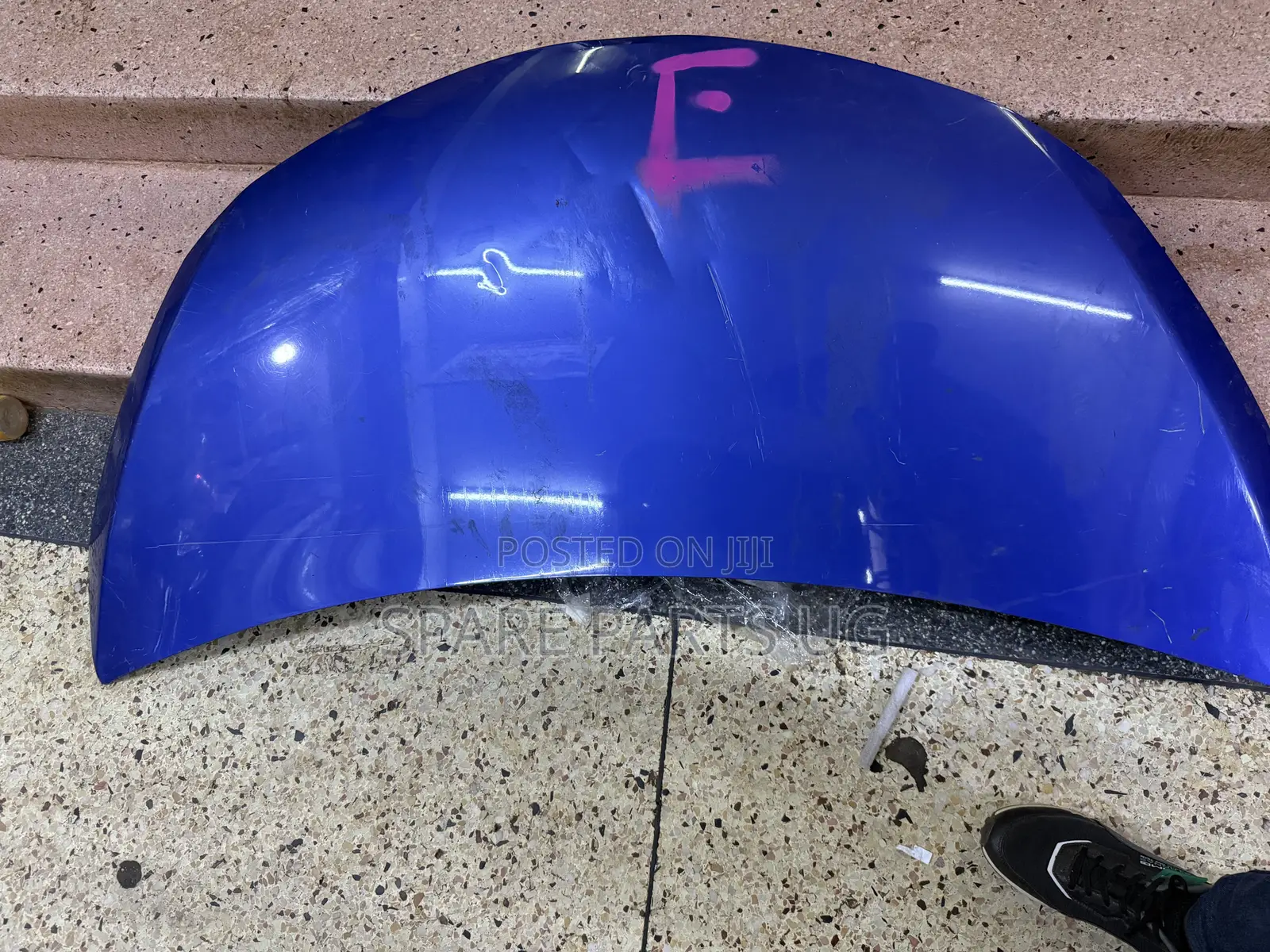 Subaru Trezia Bonnet