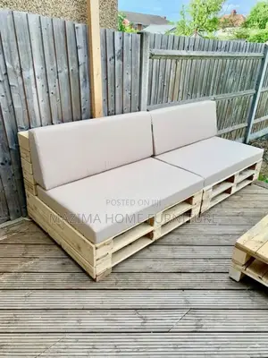Pallet Sofas 4 Seater
