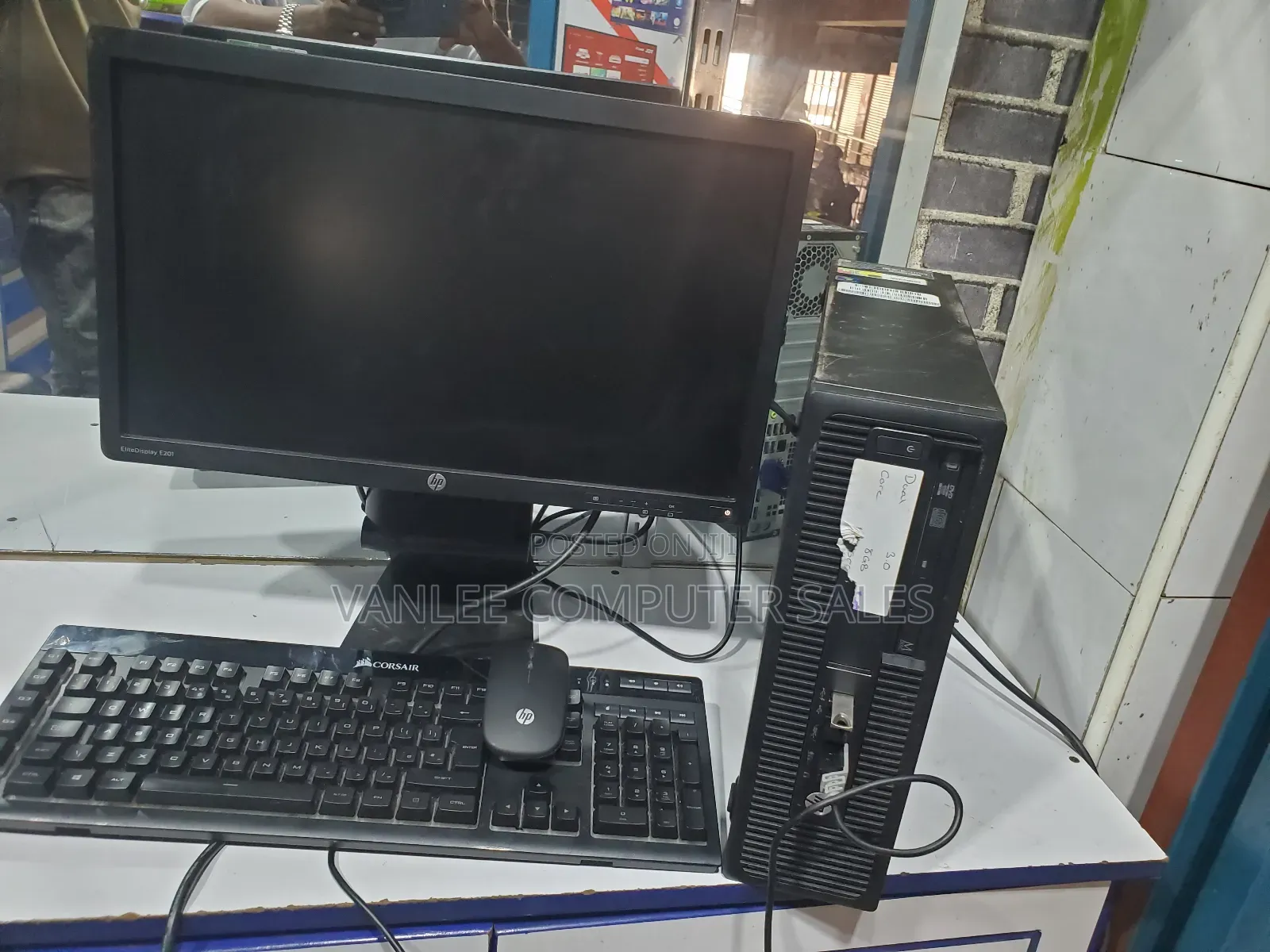 Desktop Computer HP ProDesk 400 G5 8GB AMD HDD 250GB