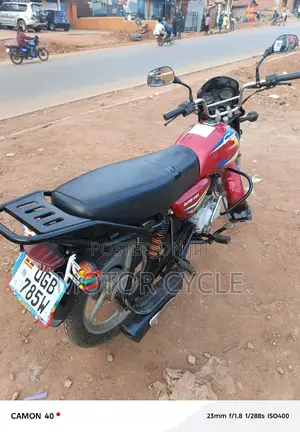 Bajaj Boxer 125 2024 Red