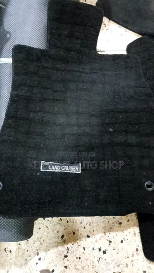 Landcruiser Lc200 Floor Mats/ Carpets