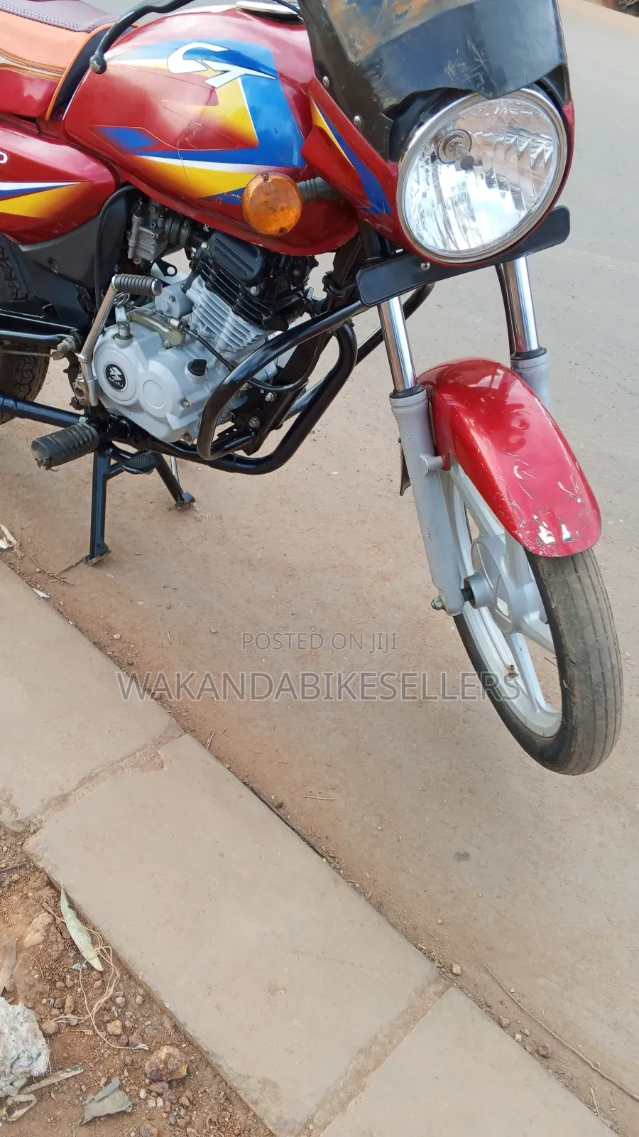 Bajaj Boxer 125 2024 Red