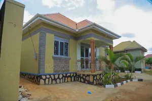 3bdrm House in Kikookiro~Wakiso for sale