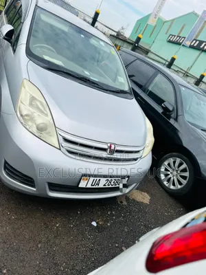 Toyota ISIS 1.8 G 2WD 2010 Silver