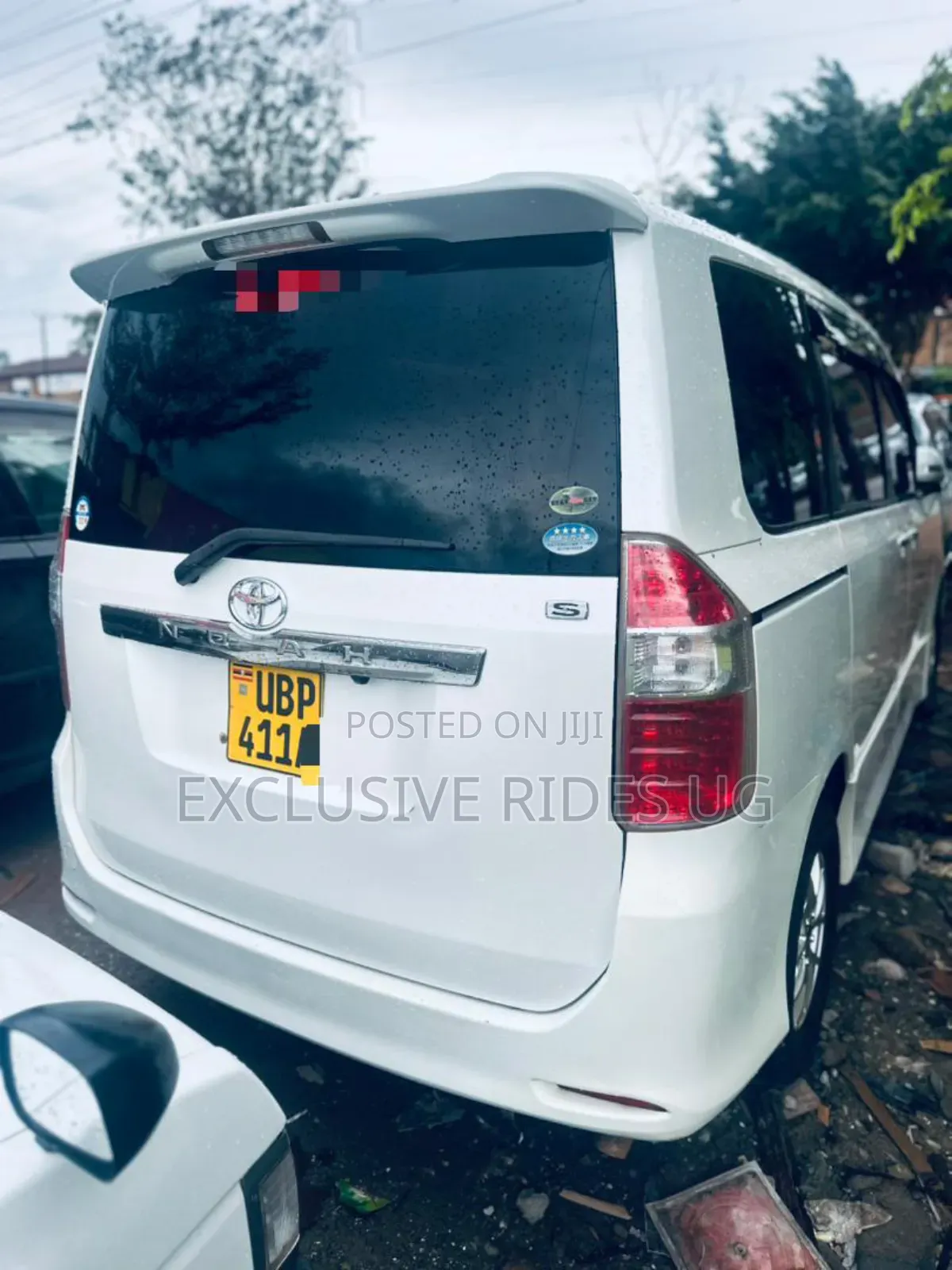Toyota Noah 2009 Pearl