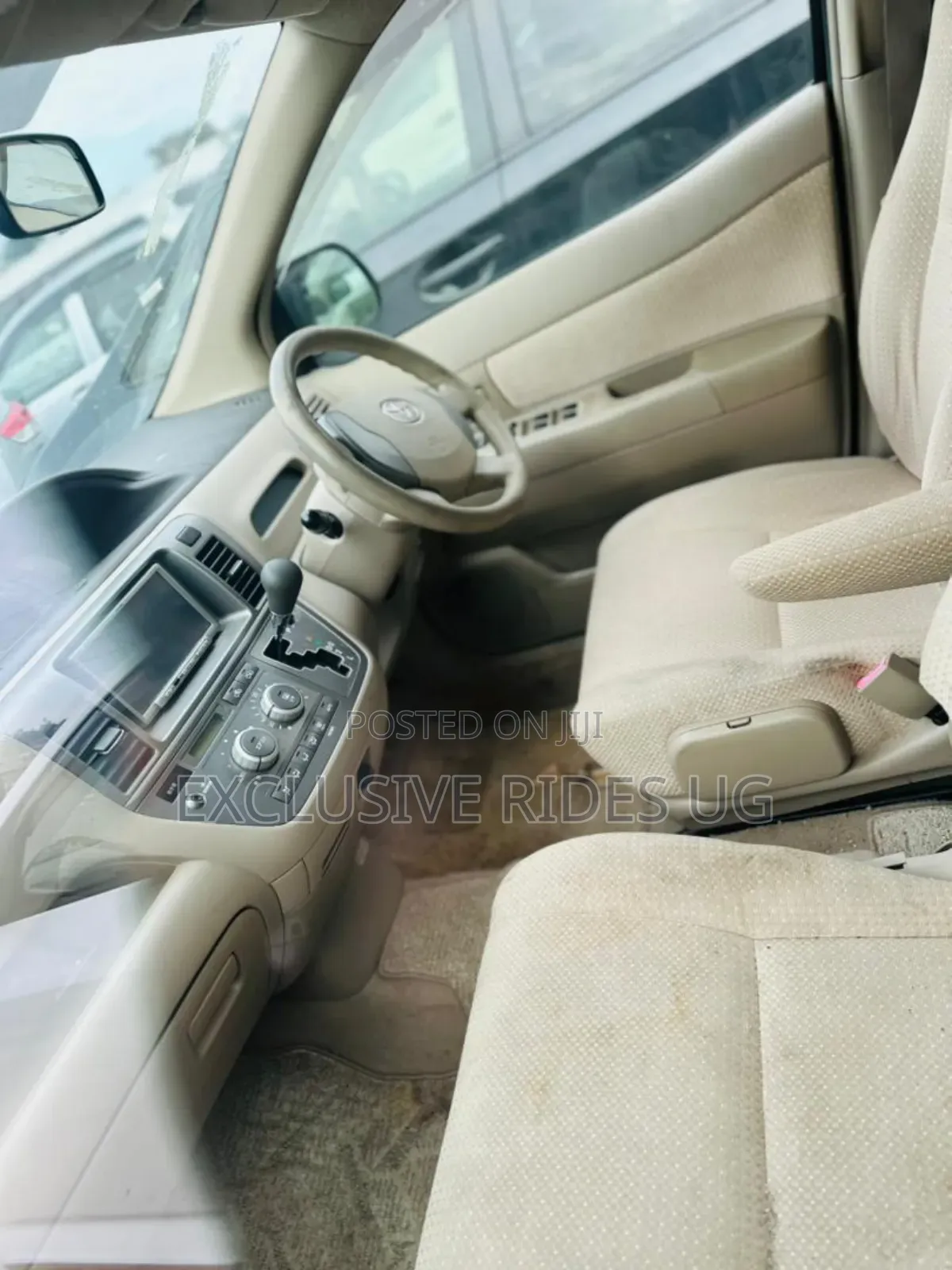 Toyota Raum 1.5 AWD 2010 Silver