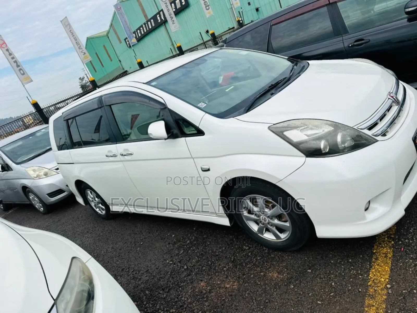 Toyota ISIS 1.8 G 2WD 2010 White