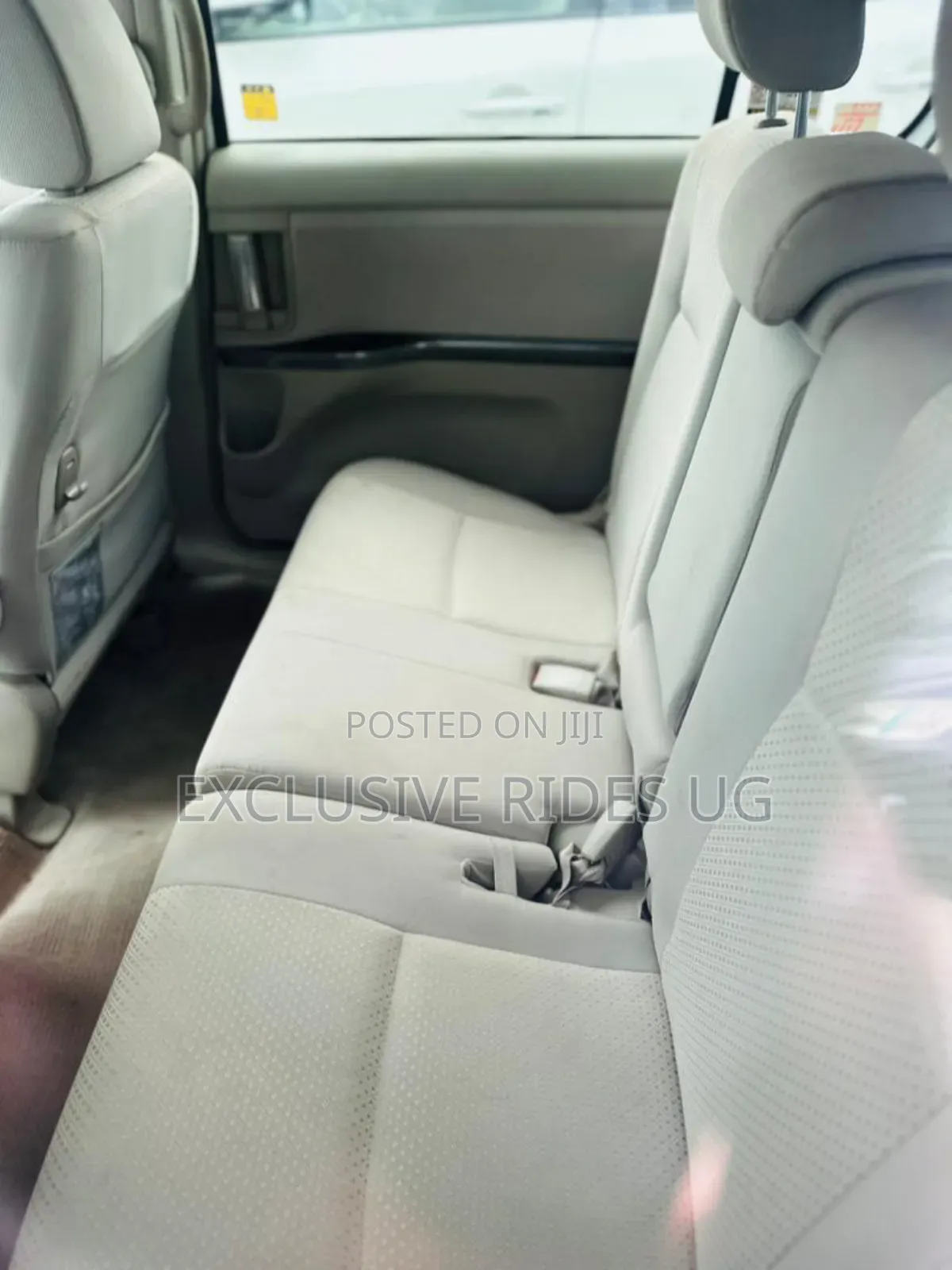 Toyota ISIS 1.8 G 2WD 2010 White