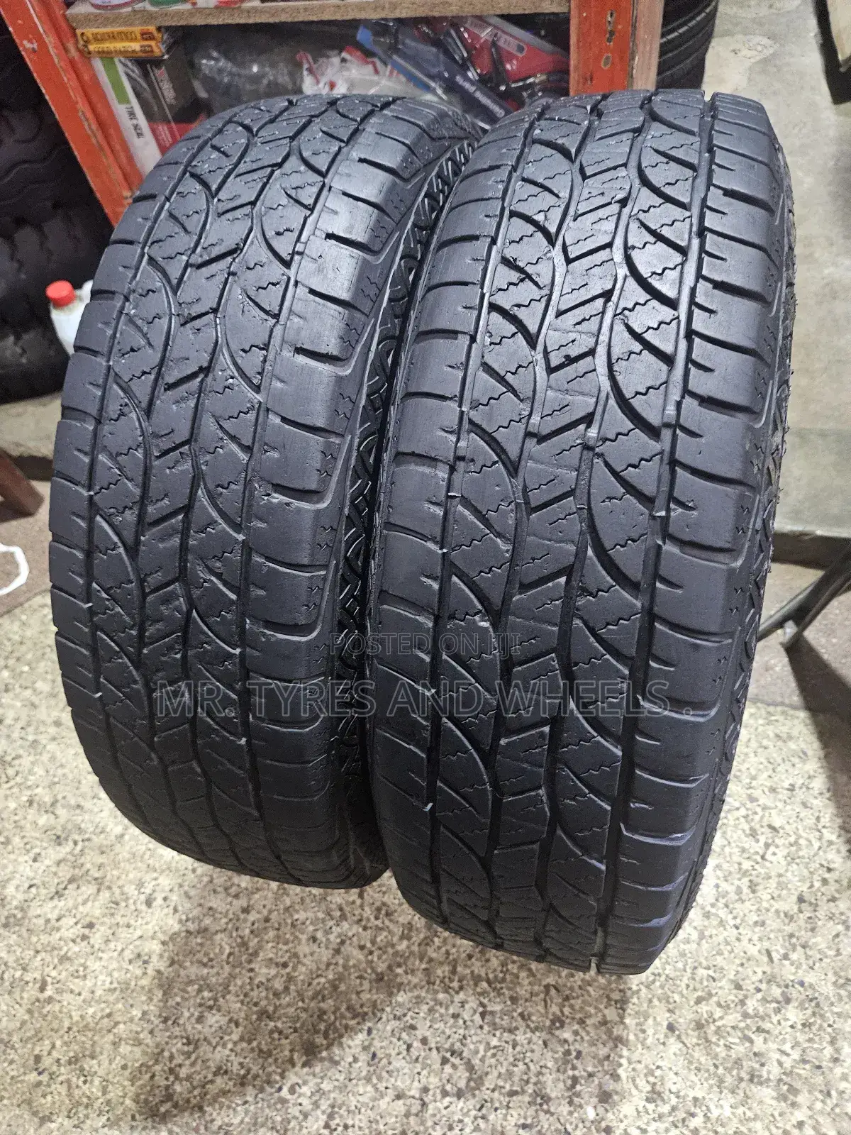 215 70 R16 King Boss Company Available Only 2pises Left Used but Fast