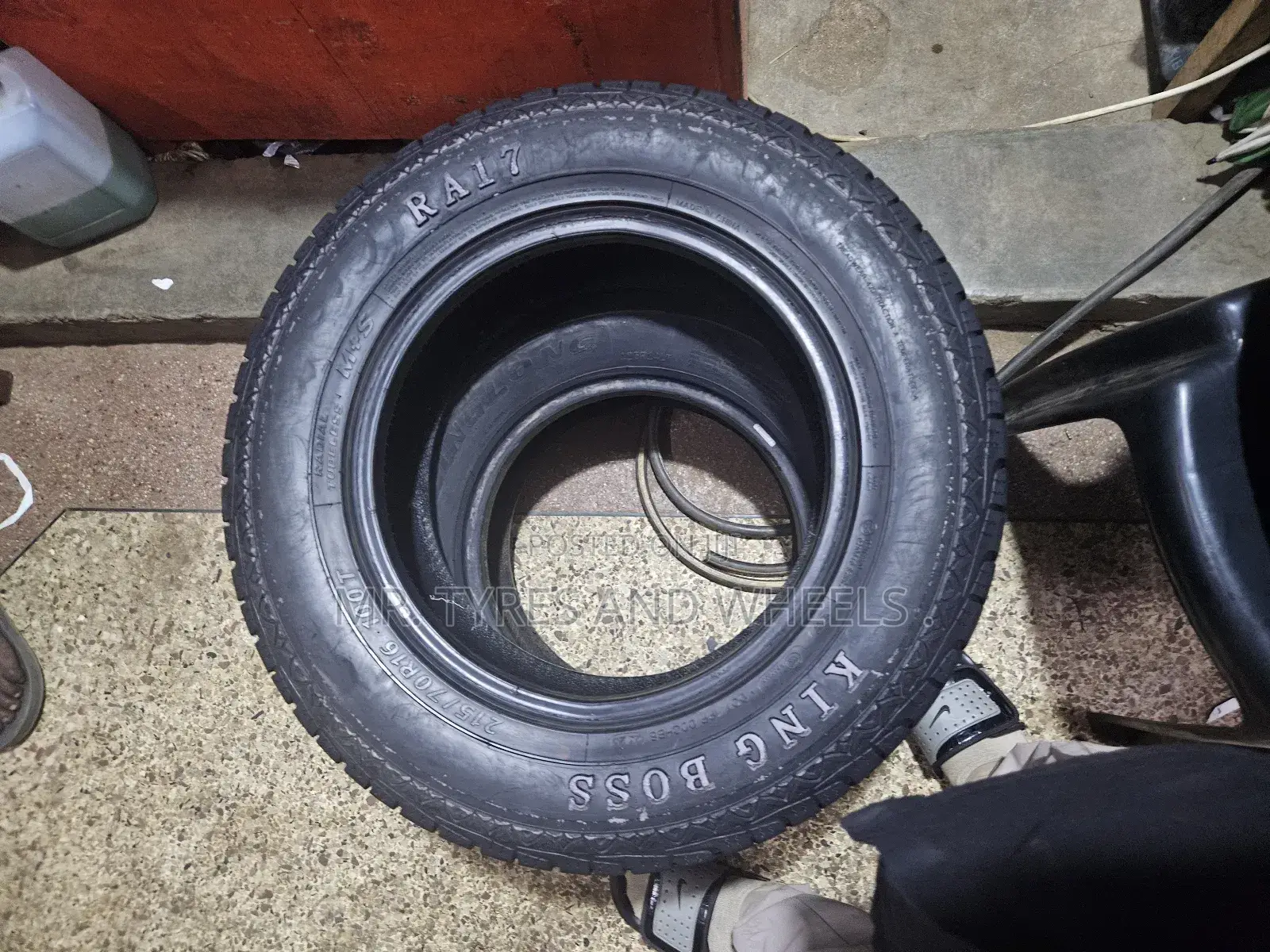 215 70 R16 King Boss Company Available Only 2pises Left Used but Fast