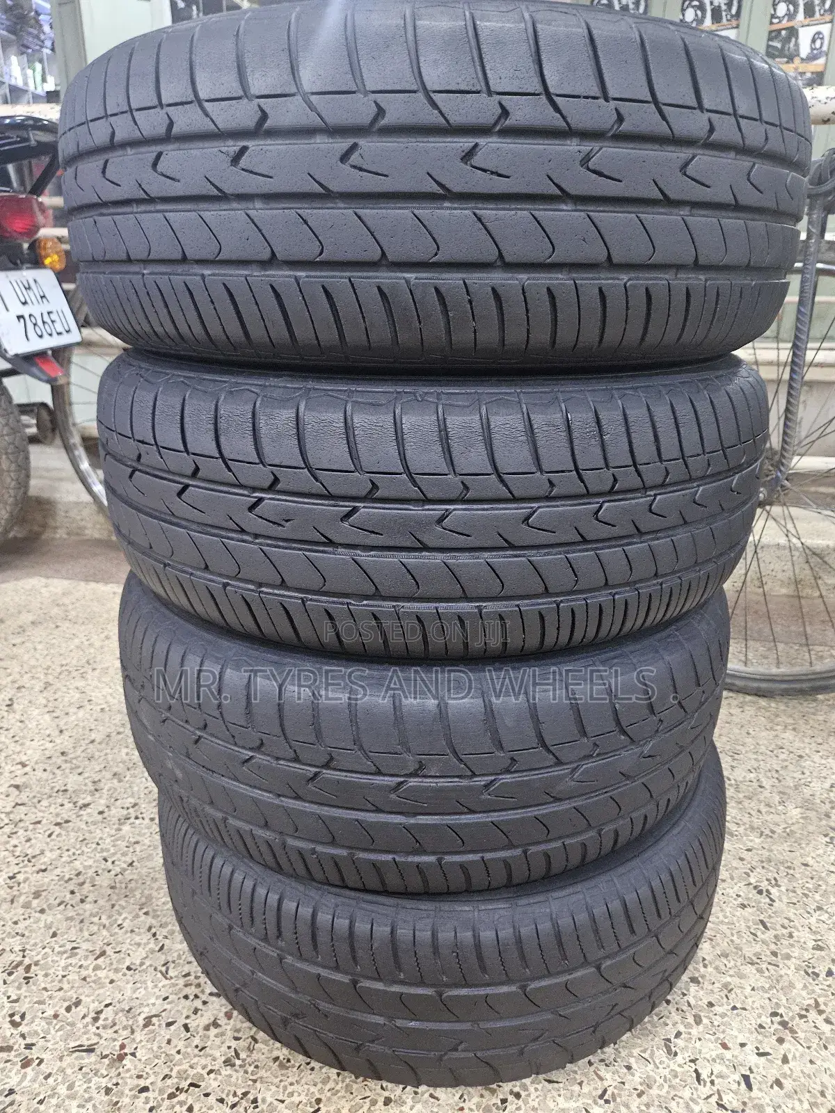 195 65 R15 Toyo Tires Available 4peaces Japan Imported