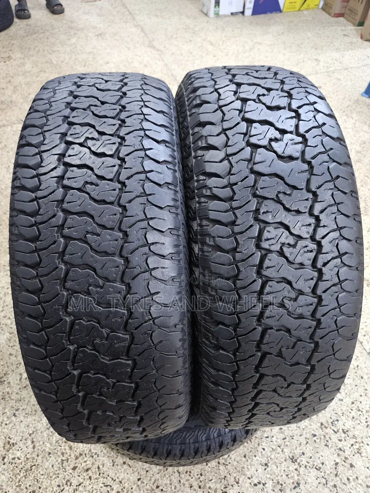 225 65 R17 Kumho Japan Tires Always Gd and Ready to Go Any Were.