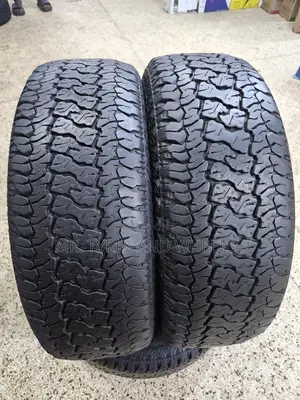 225 65 R17 Kumho Japan Tires Always Gd and Ready to Go Any Were.