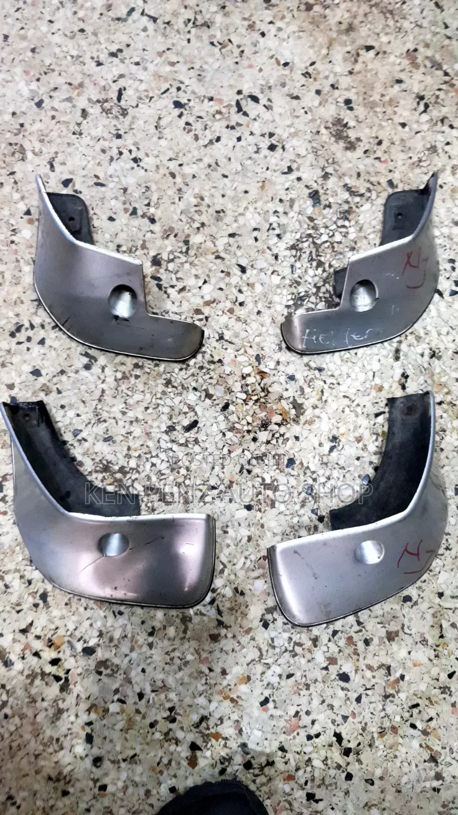 Corolla Fielder 2006 - 2010 Mudflaps