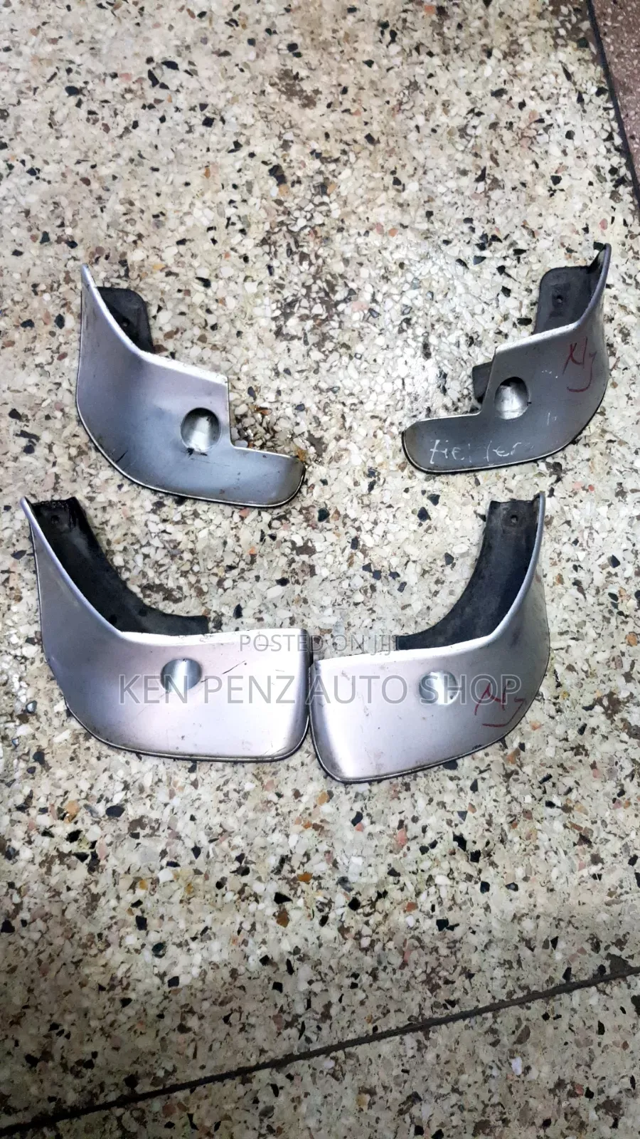 Corolla Fielder 2006 - 2010 Mudflaps