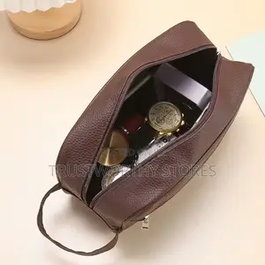 Portable Men Waterproof Travel Storage Bag - Leather