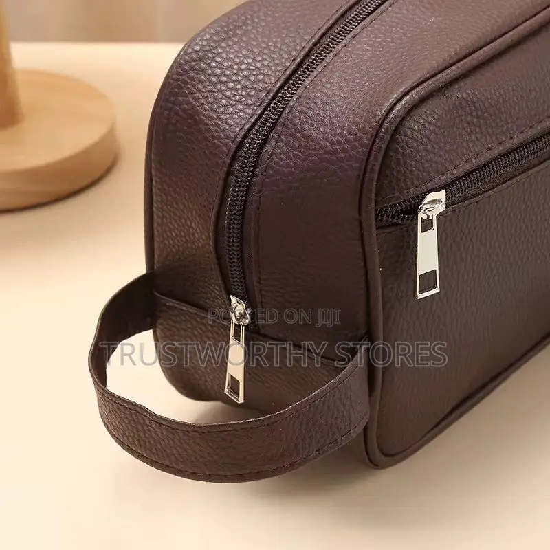 Portable Men Waterproof Travel Storage Bag - Leather