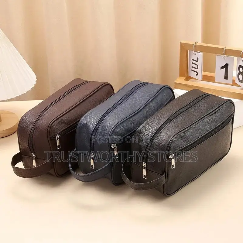 Portable Men Waterproof Travel Storage Bag - Leather