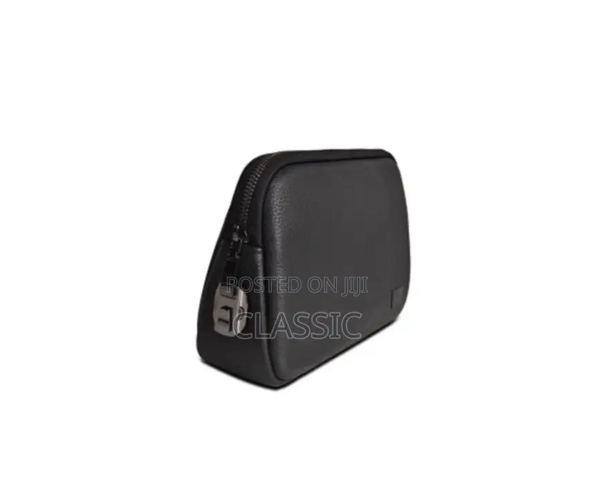 Wiwu Alpha Anti-Theft Clutch Bag