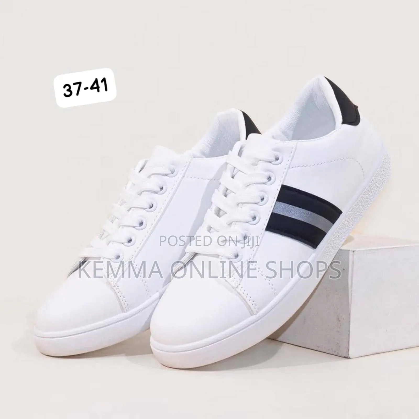 Casual Sneakers