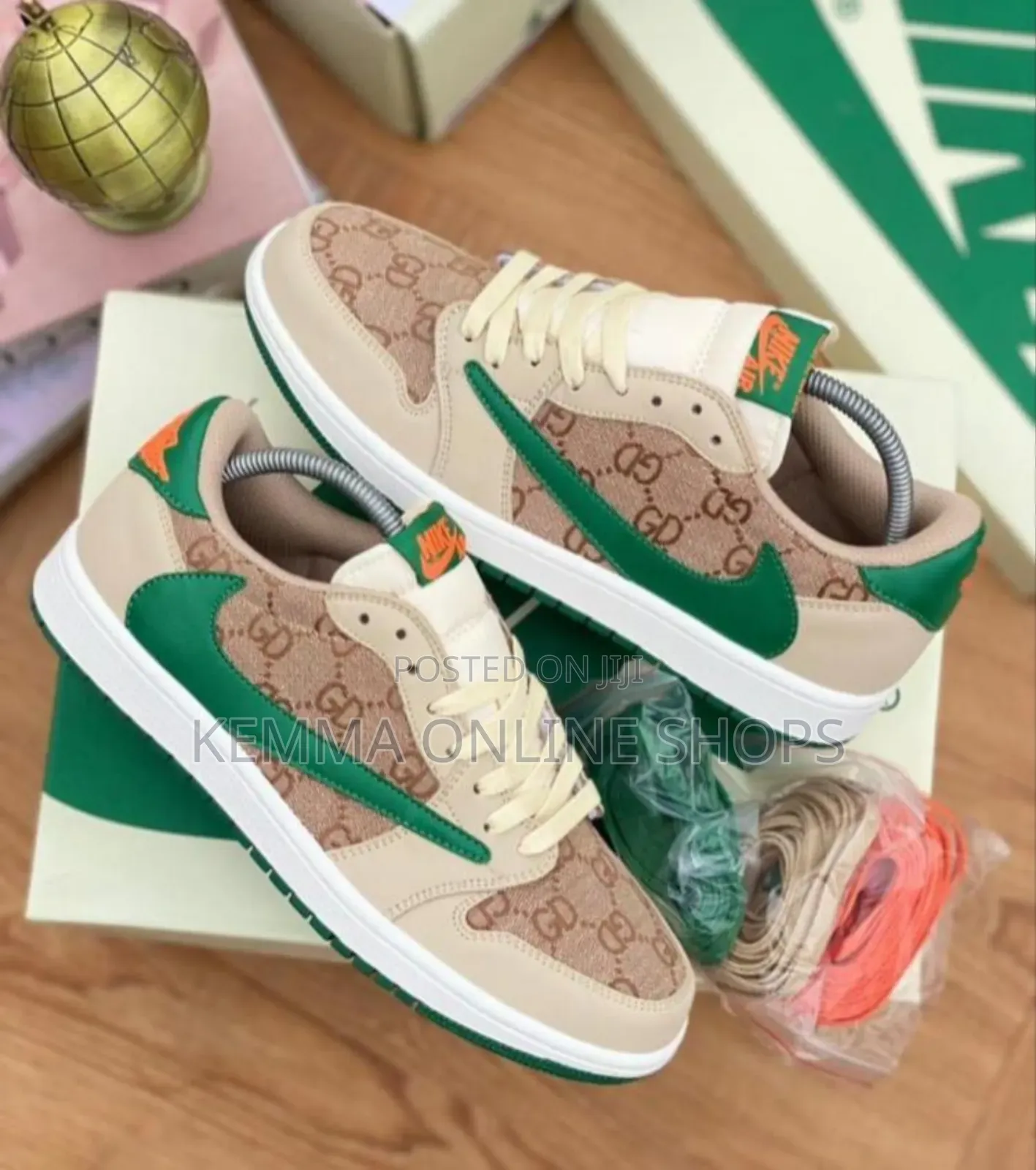 Nike X Travis Scot Low Sneakers X