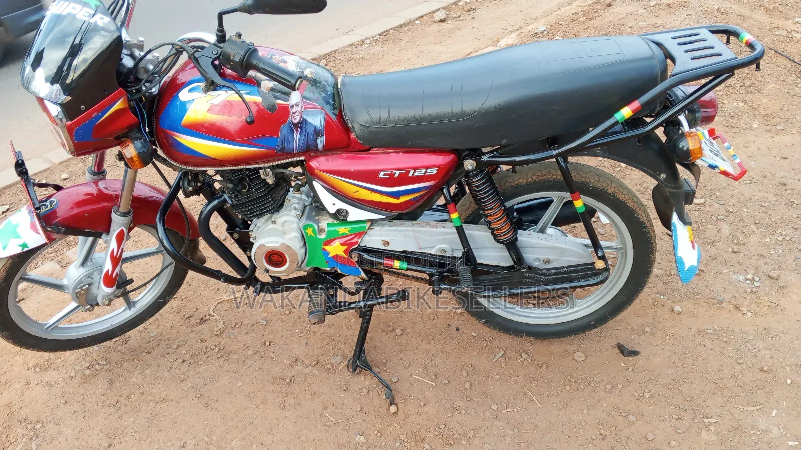 Bajaj Boxer 125 2023 Red