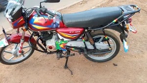 Bajaj Boxer 125 2023 Red