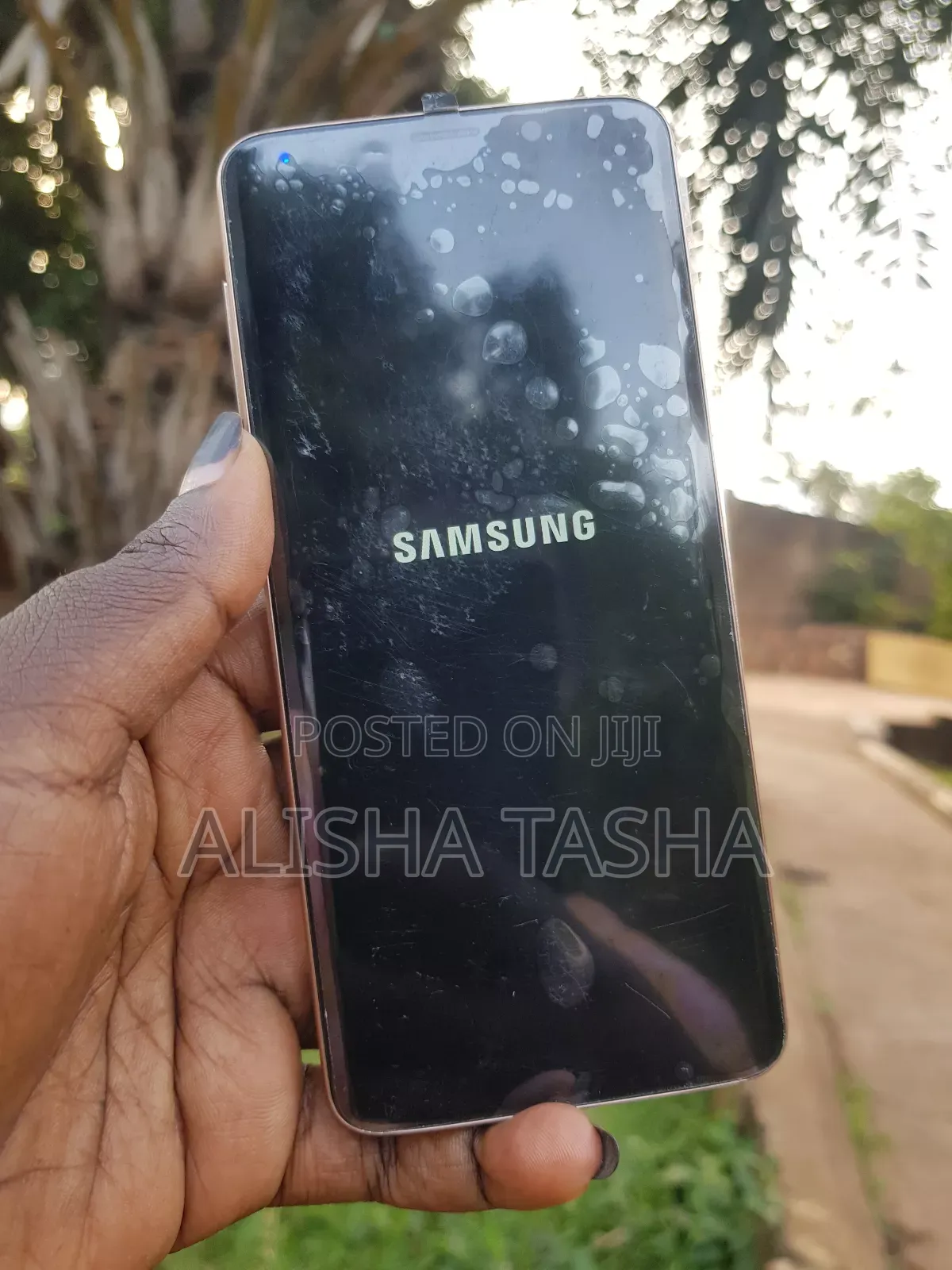 New Samsung Galaxy S9 64 GB Gold
