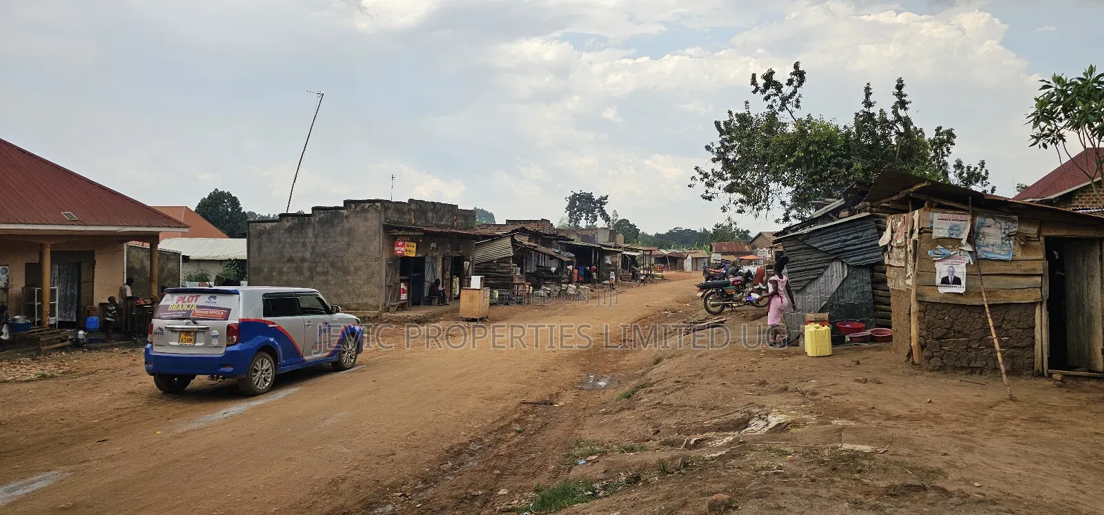 Titled Hot Plots on Sale -Namayumba Hoima Road