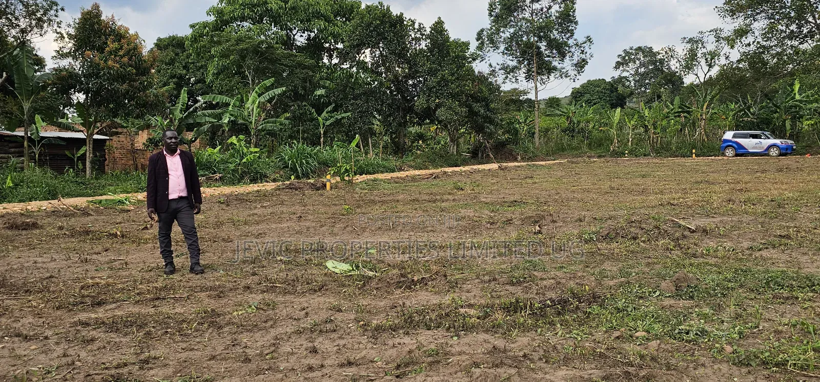 Titled Hot Plots on Sale -Namayumba Hoima Road