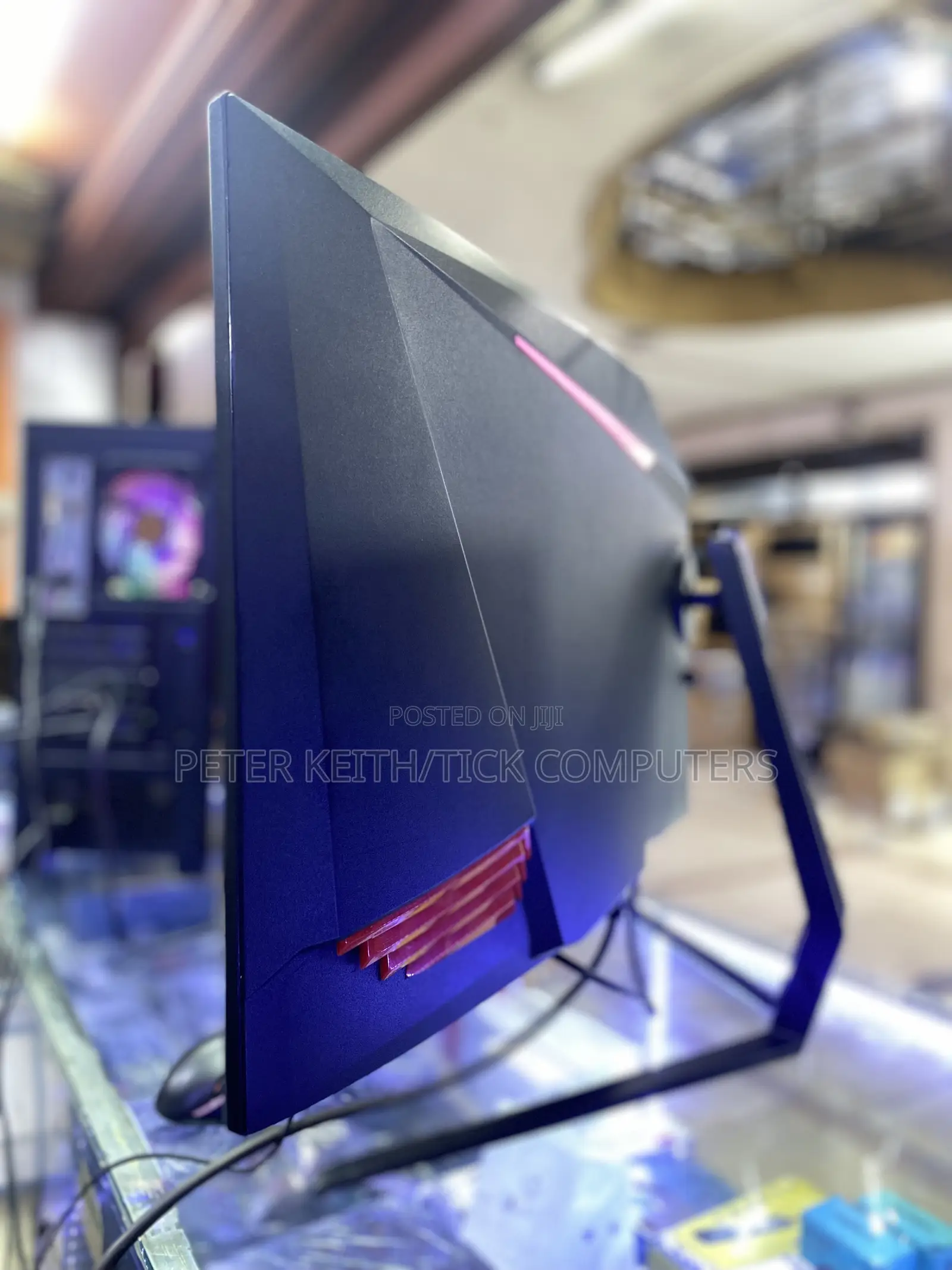 Ultra Wide 35" Curved 200hz Gaming and Graphical Monitor With Pip,Led
