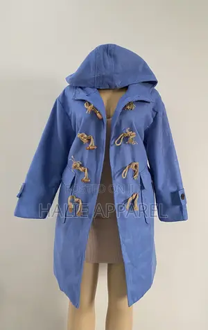 Ladies Blazers / Trenchcoats / Overcoats .