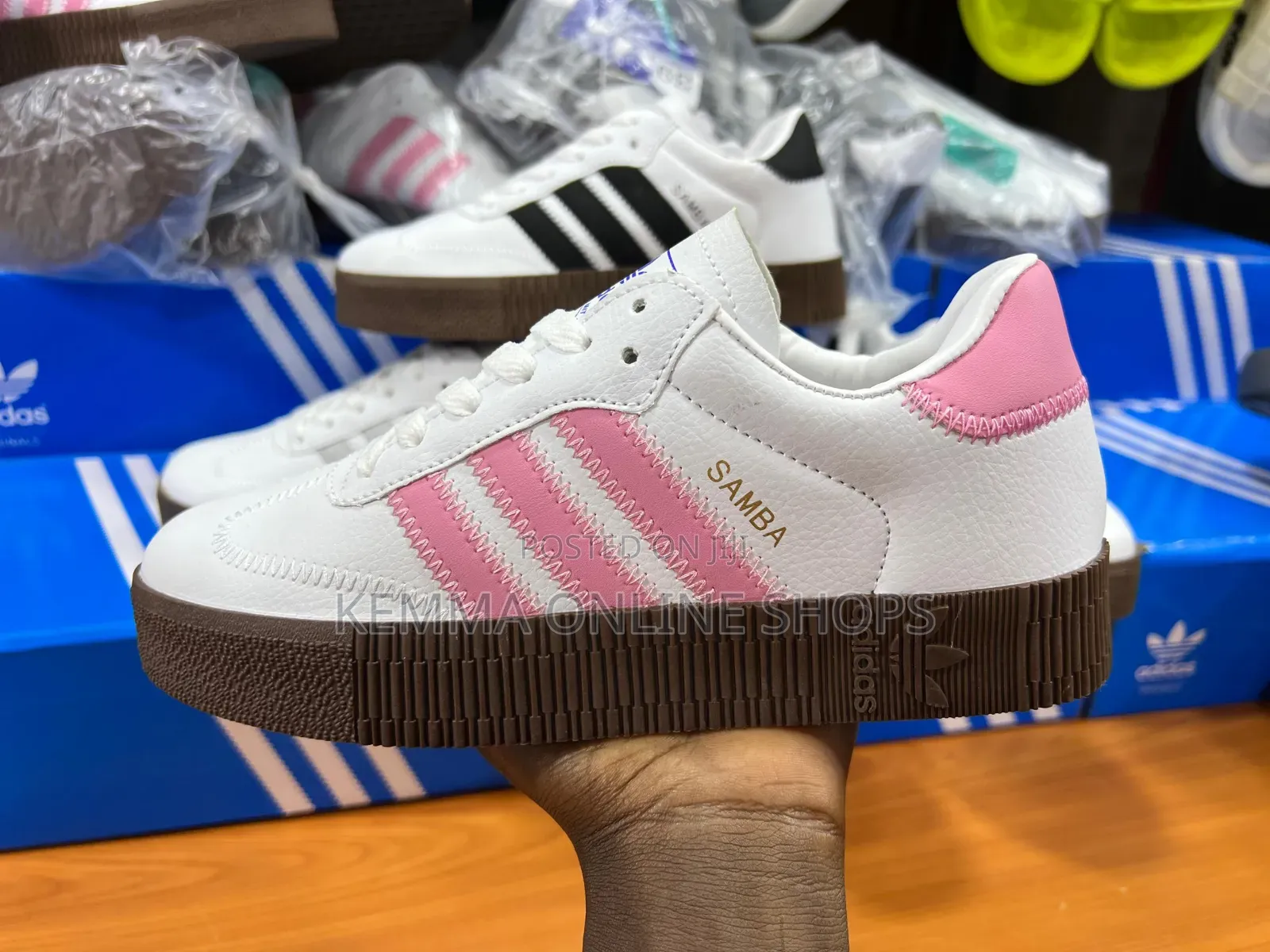 Casual Sneakers
