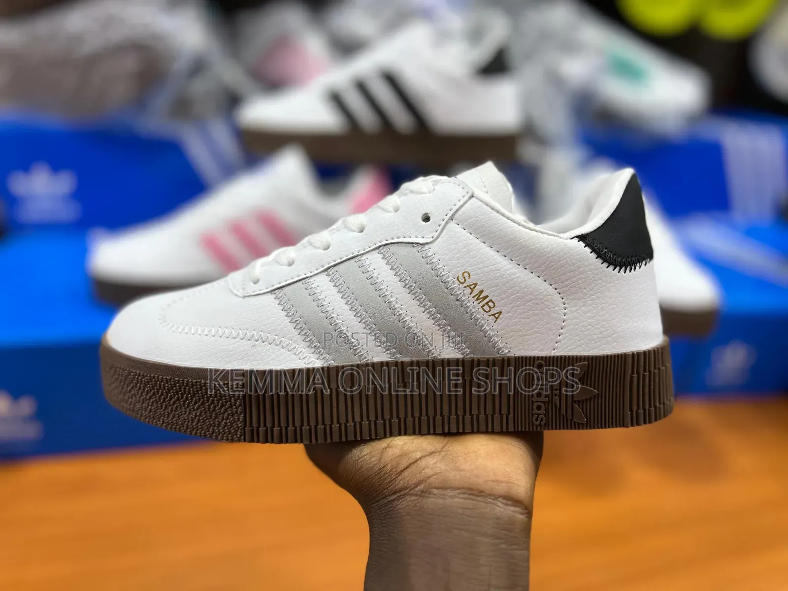 Casual Sneakers