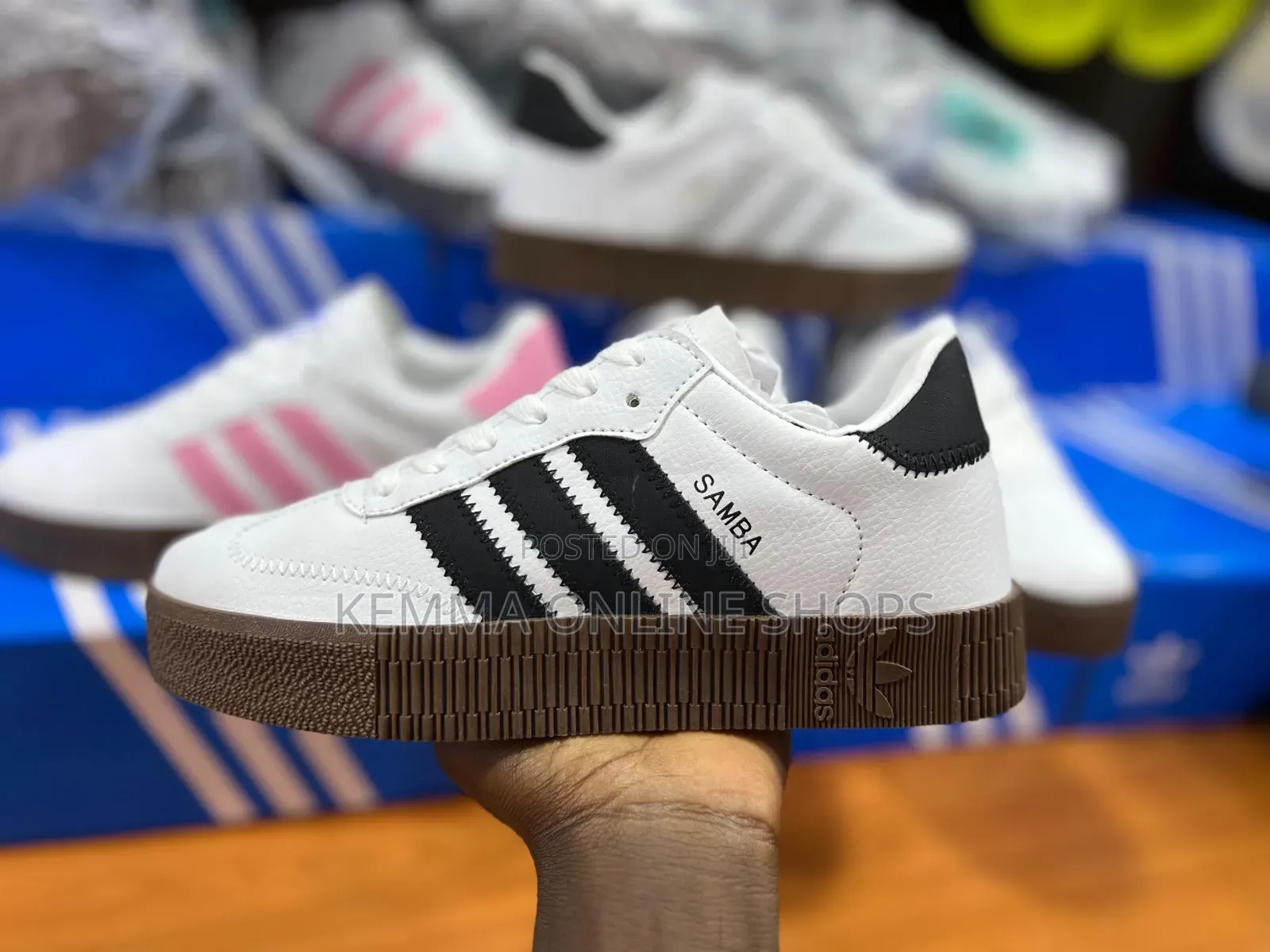 Casual Sneakers