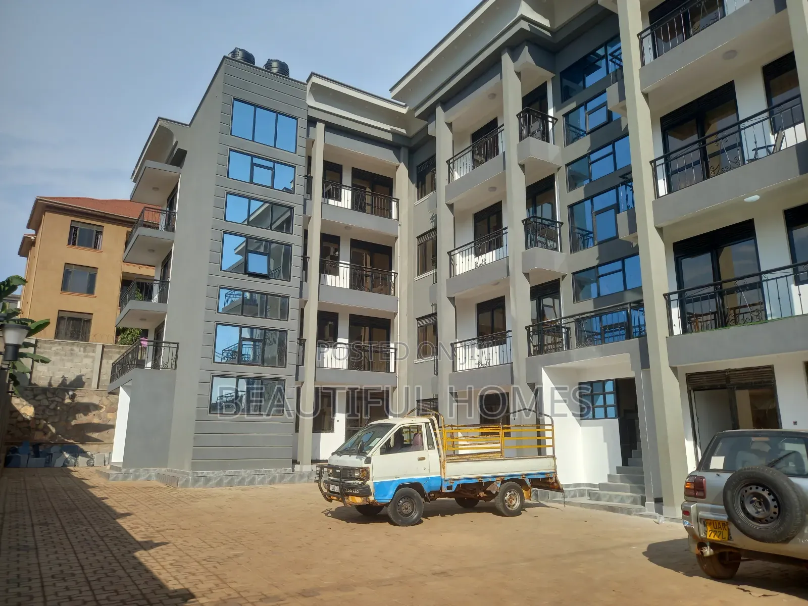 Furnished 2bdrm Condo in Kisaasi, Central Division for sale