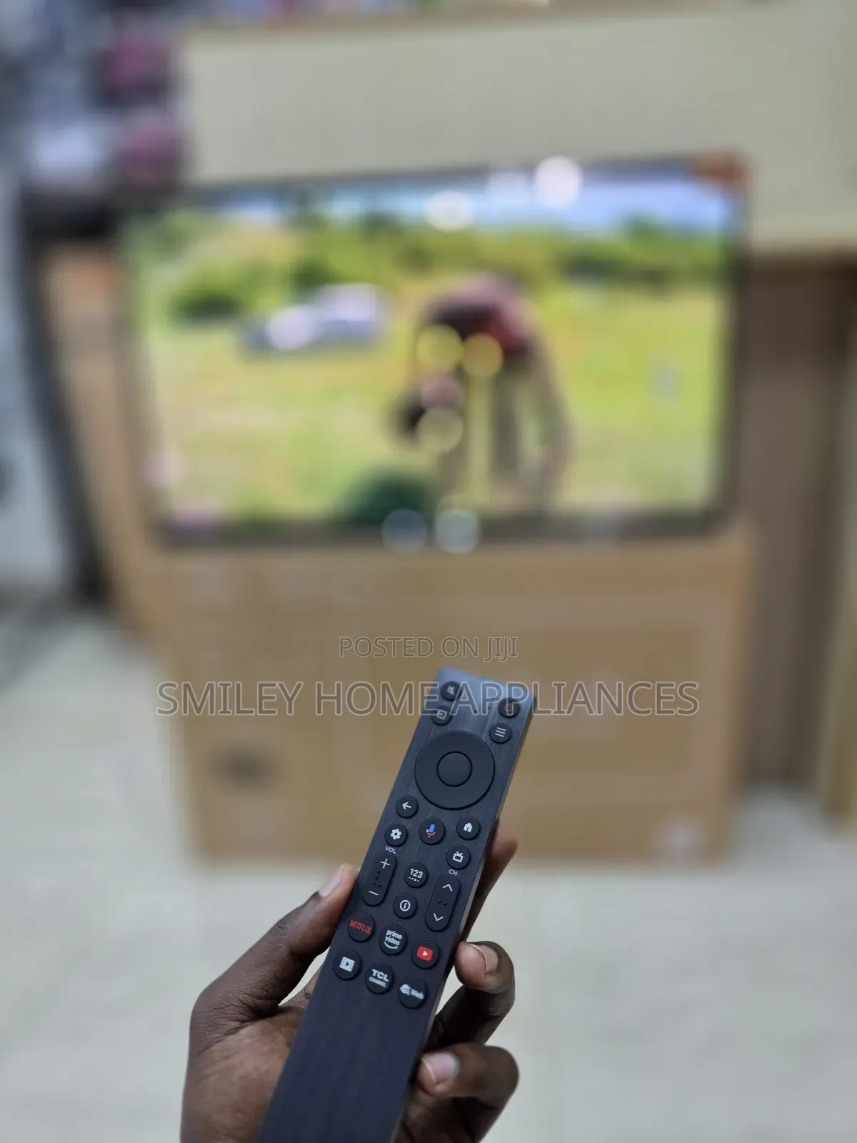 TCL 32inches Google Android Qled Display Tv With HDR at Reduced Price