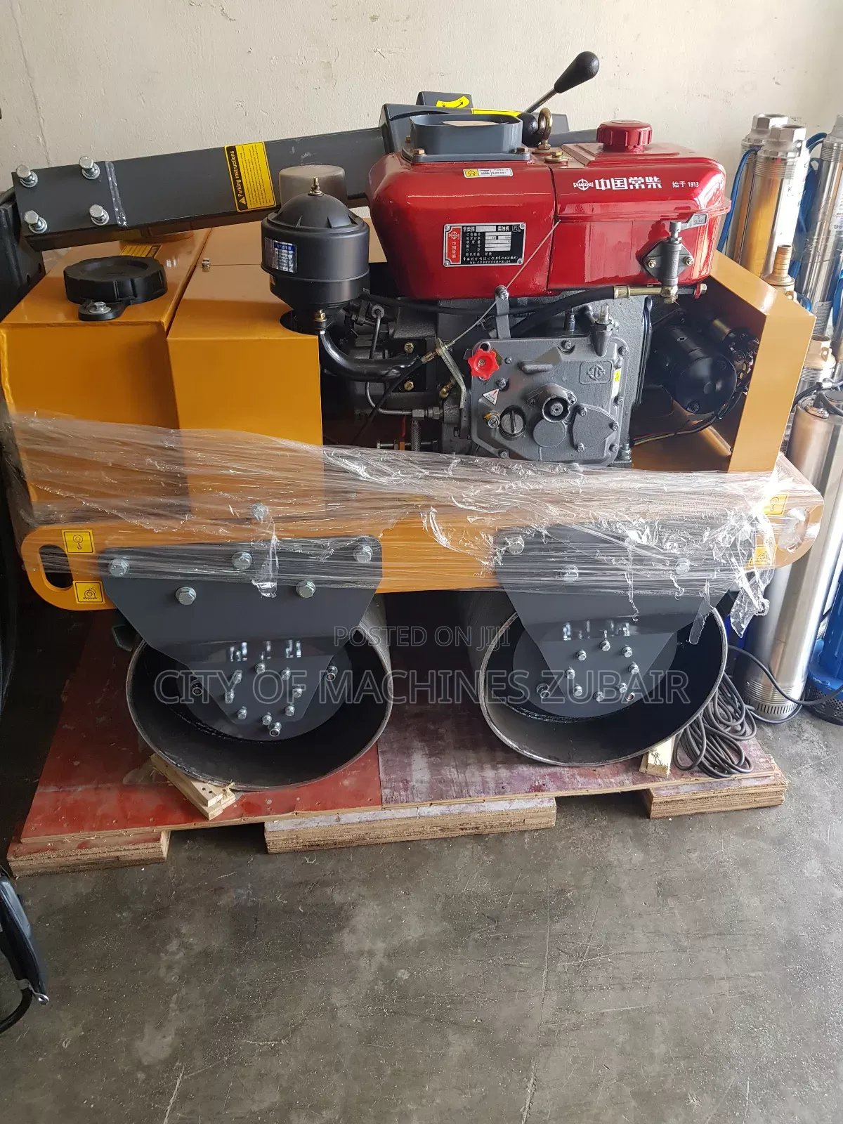 Road Vibratory Roller Diesel