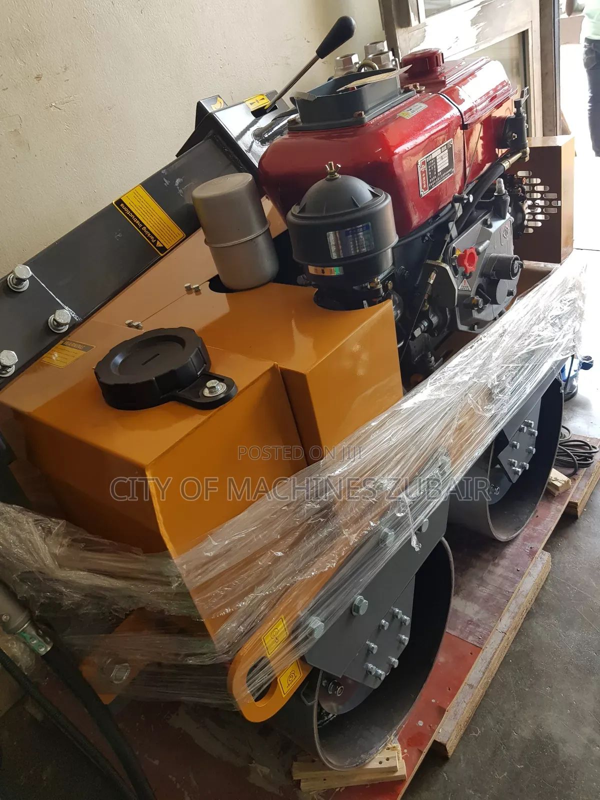 Road Vibratory Roller Diesel